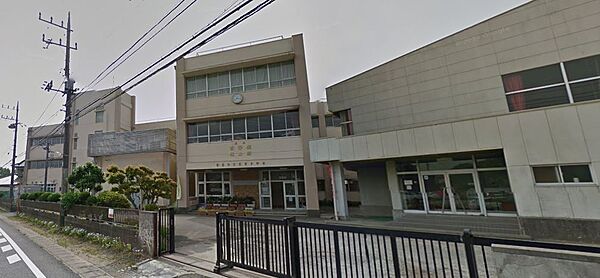 apartment 茨城県稲敷市中山4966-2
中山の賃貸情報を見る
物件地図