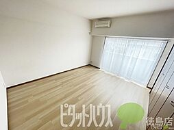 JR牟岐線 二軒屋駅 徒歩15分の賃貸マンション 2階1Kのリビング/ダイニング