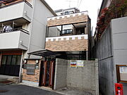 魚崎駅より徒歩2分 2階 築13年9ヶ月の賃貸物件