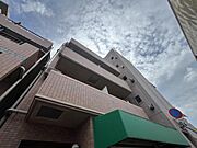 西灘駅より徒歩1分 3階 築26年8ヶ月の賃貸物件