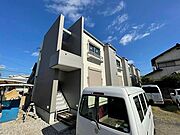 亀山駅より徒歩4分 1階 築1年9ヶ月の賃貸物件