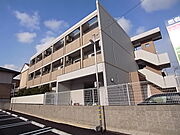 明石駅よりバス30分 徒歩1分 3階 築18年8ヶ月の賃貸物件