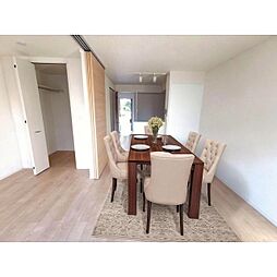 ソルテ松代 102 1階1LDKのリビング/ダイニング