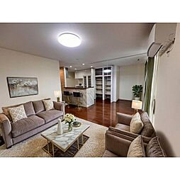 EMBLEM学園の森 202 2階2SLDKのリビング/ダイニング