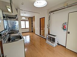 コーポ・シャロン 0201 2階ワンルームのリビング/ダイニング