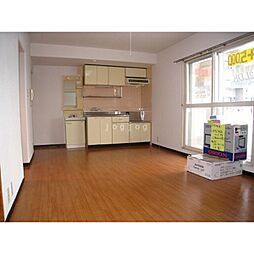 シャトレーヌ白井 406 4階2LDKのリビング/ダイニング