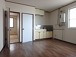 南郷ハイツイレブン 206 2階2LDKのリビング/ダイニング