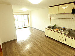 シティ菊水ビル 402 4階3LDKのリビング/ダイニング