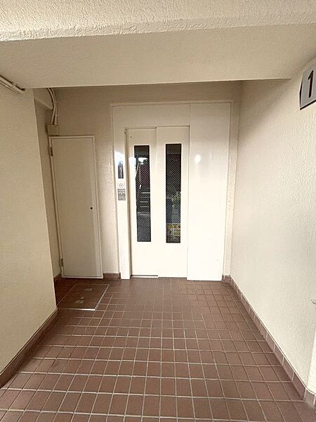 エレベーター