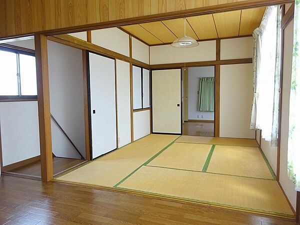 室内