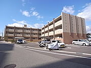 明石駅よりバス13分 徒歩5分 2階 築16年8ヶ月の賃貸物件