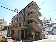 青木駅より徒歩5分 3階 築25年8ヶ月の賃貸物件