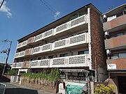 フォレスト．２７ 4階 築27年の賃貸物件