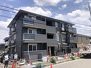 六地蔵駅より徒歩6分 2階 新築の賃貸物件