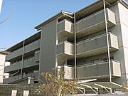 伊勢田駅より徒歩3分 1階 築36年2ヶ月の賃貸物件