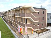 ロイヤルメドウ 3階 築16年の賃貸物件