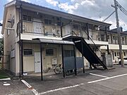 淀駅より徒歩12分 築45年10ヶ月 2階建の賃貸物件