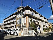 フラウメン・ドルフ 4階 築32年1ヶ月の賃貸物件