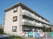 セントラルウエスト 1階 築31年9ヶ月の賃貸物件