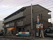 城陽駅より徒歩7分 3階 築22年8ヶ月の賃貸物件