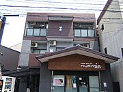 伏見桃山駅より徒歩5分 築27年8ヶ月 3階建の賃貸物件