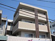 伏見桃山駅より徒歩2分 築18年9ヶ月 4階建の賃貸物件