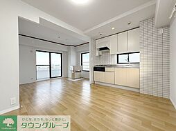 京王線 調布駅 徒歩4分の賃貸マンション 7階1LDKのリビング/ダイニング