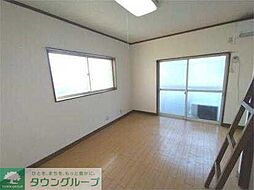 京王線 調布駅 徒歩5分の賃貸アパート 1階ワンルームのリビング/ダイニング