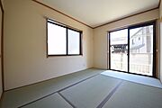 ★い草のいい香りな6帖の広さの和室です★