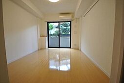 ドゥーエ阿佐ヶ谷 307 3階1Kのリビング/ダイニング