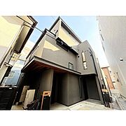 浦和駅より徒歩11分 築4年8ヶ月 3階建の賃貸物件