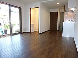 セノーテ 101 1階ワンルームのリビング/ダイニング