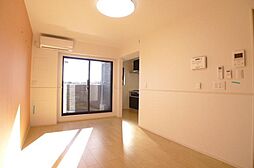 ブライトセゾン 103 1階1LDKのリビング/ダイニング