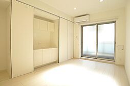 リブリ・エスアイエム 105 1階1Kのリビング/ダイニング