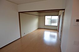 MAYUMIハイツ3番館 2階1LDKのリビング/ダイニング