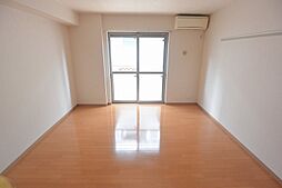 グランパルク 1階1Kのリビング/ダイニング