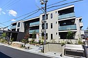 樟葉駅より徒歩11分 築6年 3階建の賃貸物件