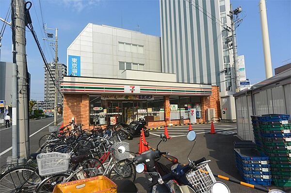 画像23:セブンイレブン 枚方市役所前店（665m）