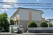 枚方市駅よりバス6分 徒歩1分 2階 築35年4ヶ月の賃貸物件