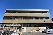 津田駅より徒歩11分 築9年7ヶ月 3階建の賃貸物件