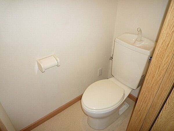 画像11:洋式トイレです