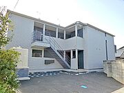 草津駅より徒歩15分 1階 築9年2ヶ月の賃貸物件