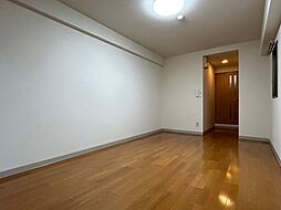 クエスト西大路 5階1Kのリビング/ダイニング