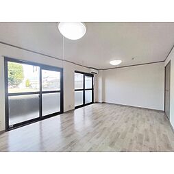 Limpiaベルフラワー藤森 1階1LDKのリビング/ダイニング