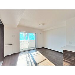 コンフォーティア広丘吉田III　B棟 2階3LDKのリビング/ダイニング