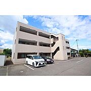 村井駅より徒歩8分 築28年8ヶ月 3階建の賃貸物件