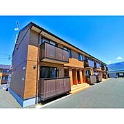 広丘駅より徒歩23分 築8年9ヶ月 2階建の賃貸物件