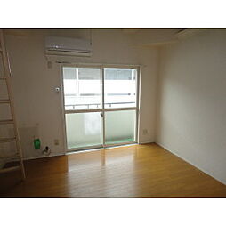 パレスコート渚 2階1Kのリビング/ダイニング