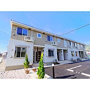 松本駅よりバス15分 徒歩9分 築7年6ヶ月 2階建の賃貸物件