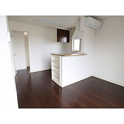 ラッキーリバー 2階1LDKのリビング/ダイニング